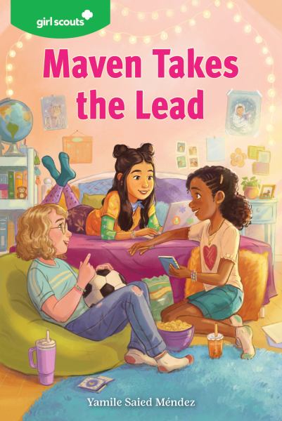 Maven takes the lead (Girl Scouts Novels, Book 1)